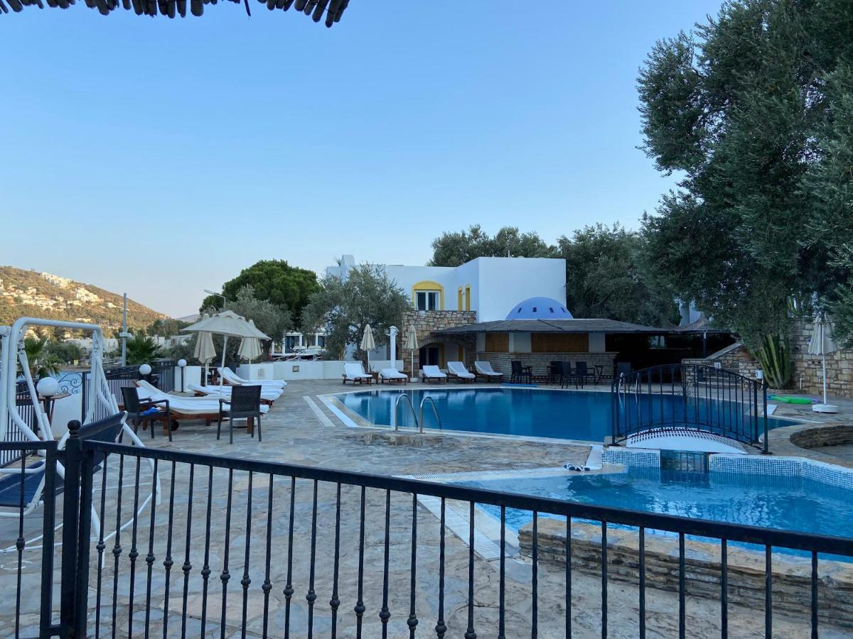טורבה Omar Hotel & Suites מראה חיצוני תמונה